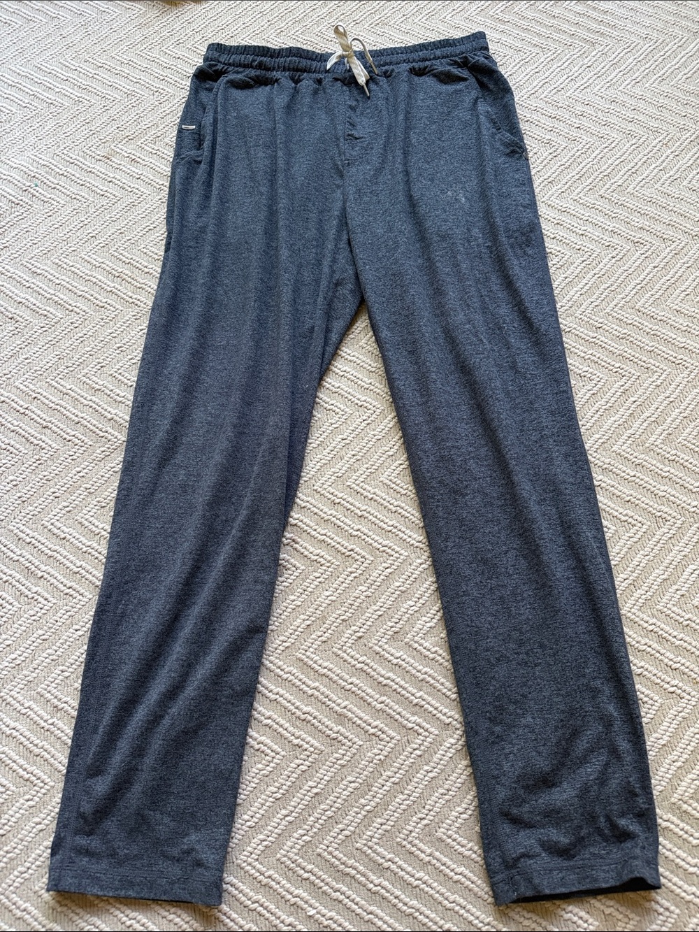 Vuori Men’s size large pants